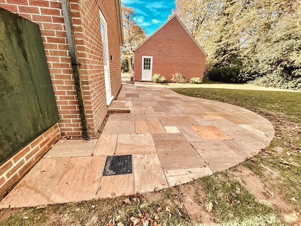 Bespoke-Landscaping-Co-Patios-5.jpg