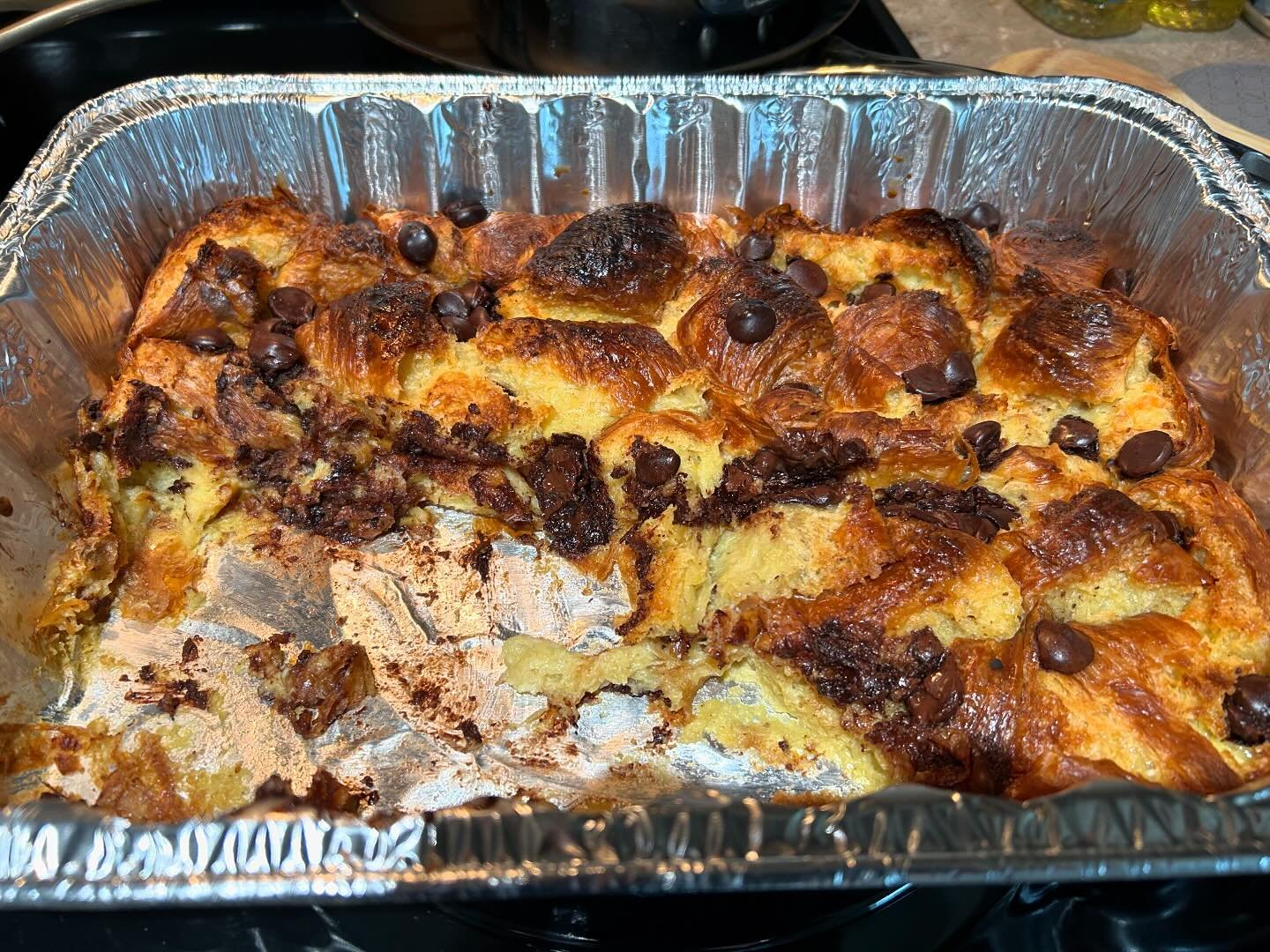 I got a &lsquo;delicious&rsquo; from Daniel for my croissant bread pudding - yeah there are accolades but this is the big one - turkey is headed into the oven shortly - wish me luck!🍀 #irishinamerica