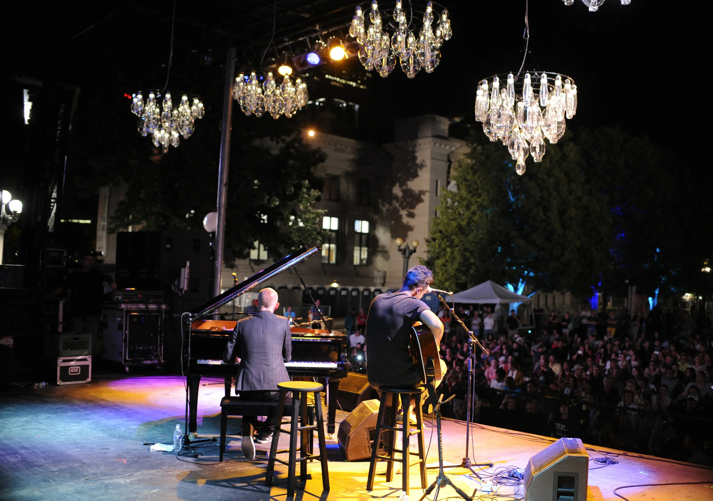 A beautiful evening of music at Cósmico
