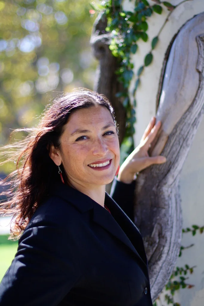 Leila Salazar-López