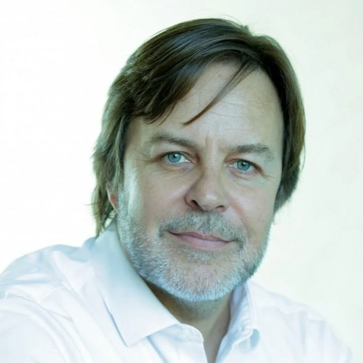 Jorge Carey (Moderator)