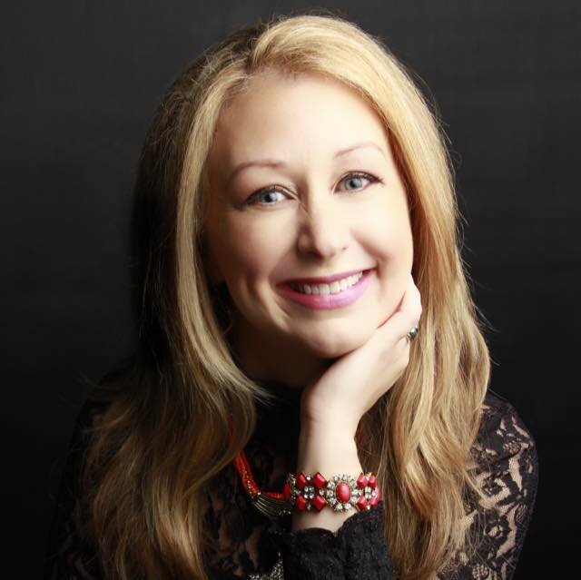 Lisa head shot 1.jpg