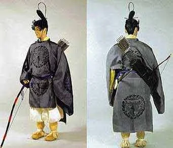Kachie sugata , from the Kyoto Costume Museum .