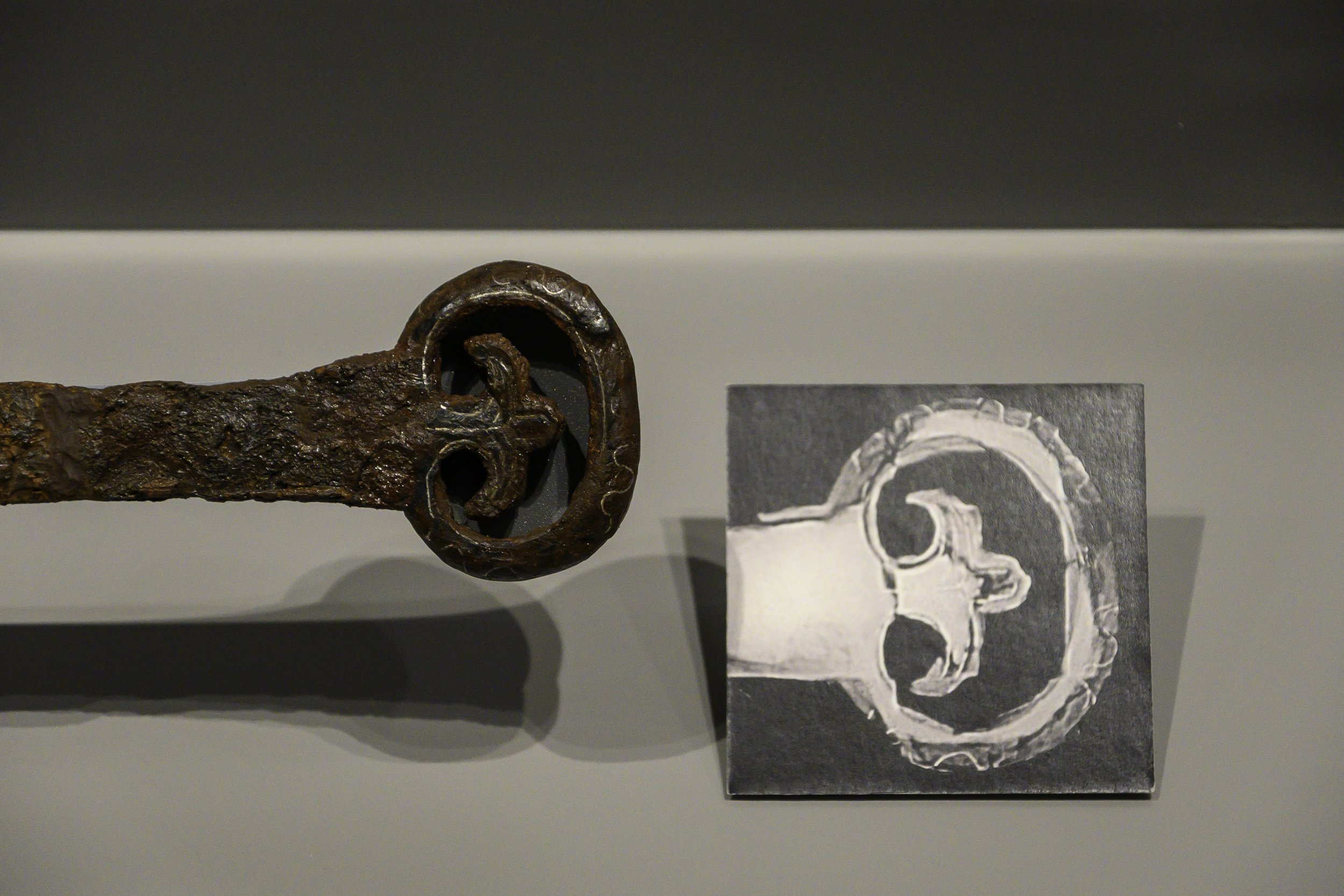 Sword pommel