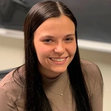 Grad Spotlight: Brenna