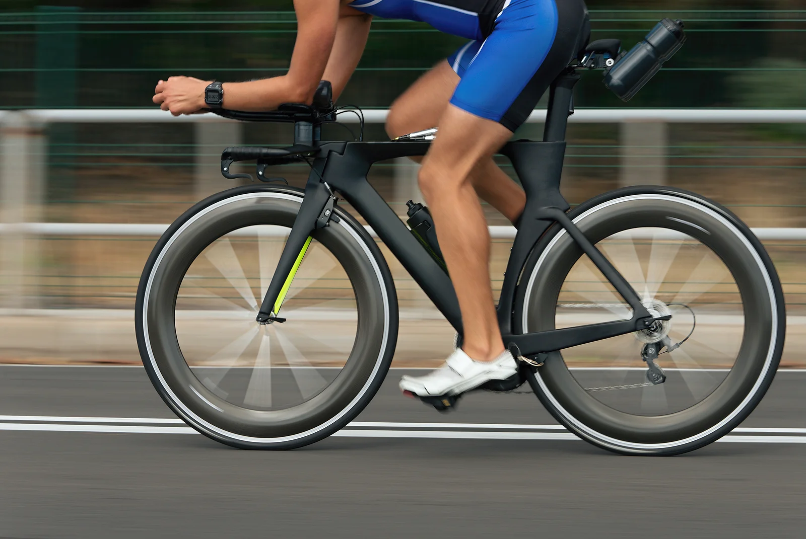 bigstock-Motion-Blur-Of-A-Bike-Race-Wit-230517880.jpg