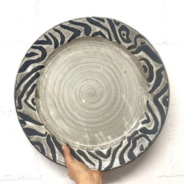 We still have openings for next weekend's workshop- Step Up to the Plate with @susancgregory. It's March 9, 10:30-1:30 and March 10, 1-4pm. She'll cover how how to wheel-throw two different versions of plates, hand-building tactics in making them and