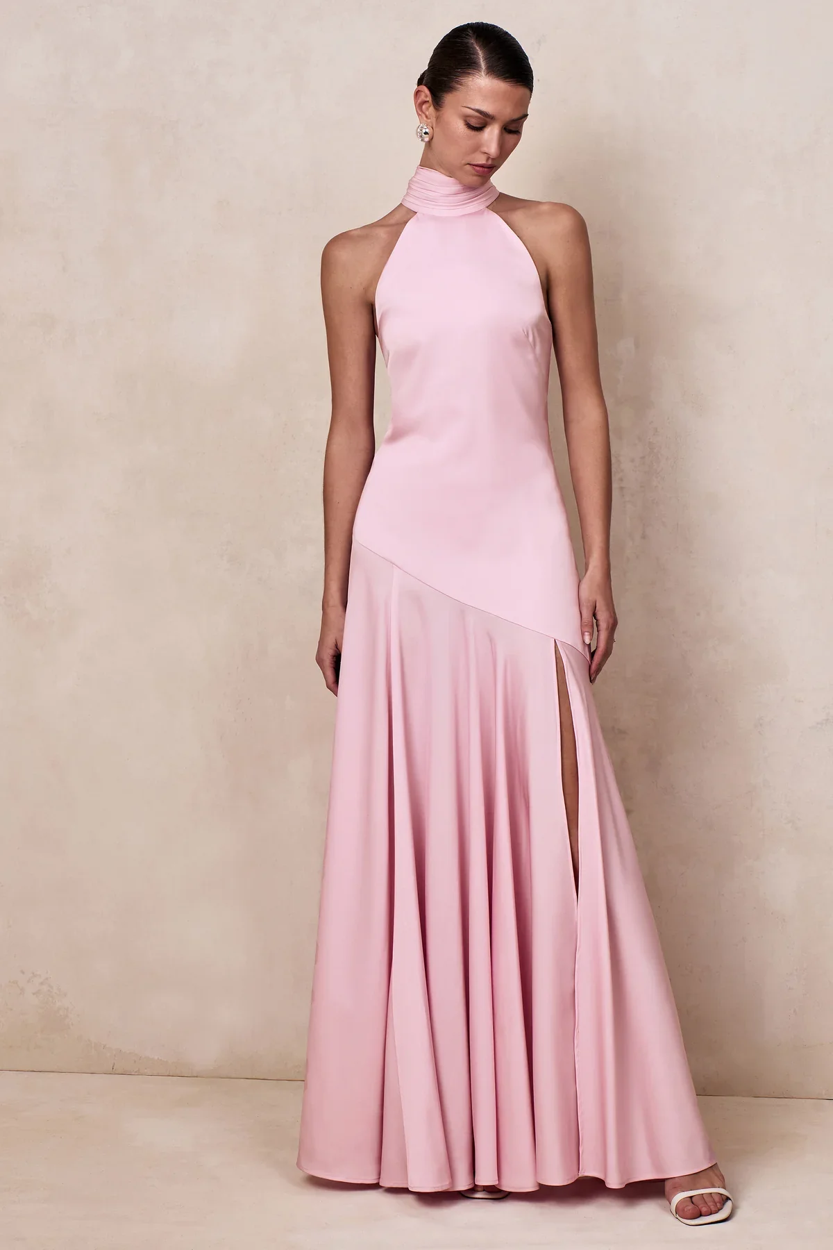 CL13646708106_ECM_CL136467081_-_Luscious_Light_Pink_High-Neck_Maxi_Dress_With_Drop-Waist_And_Bow_Detail_03.webp