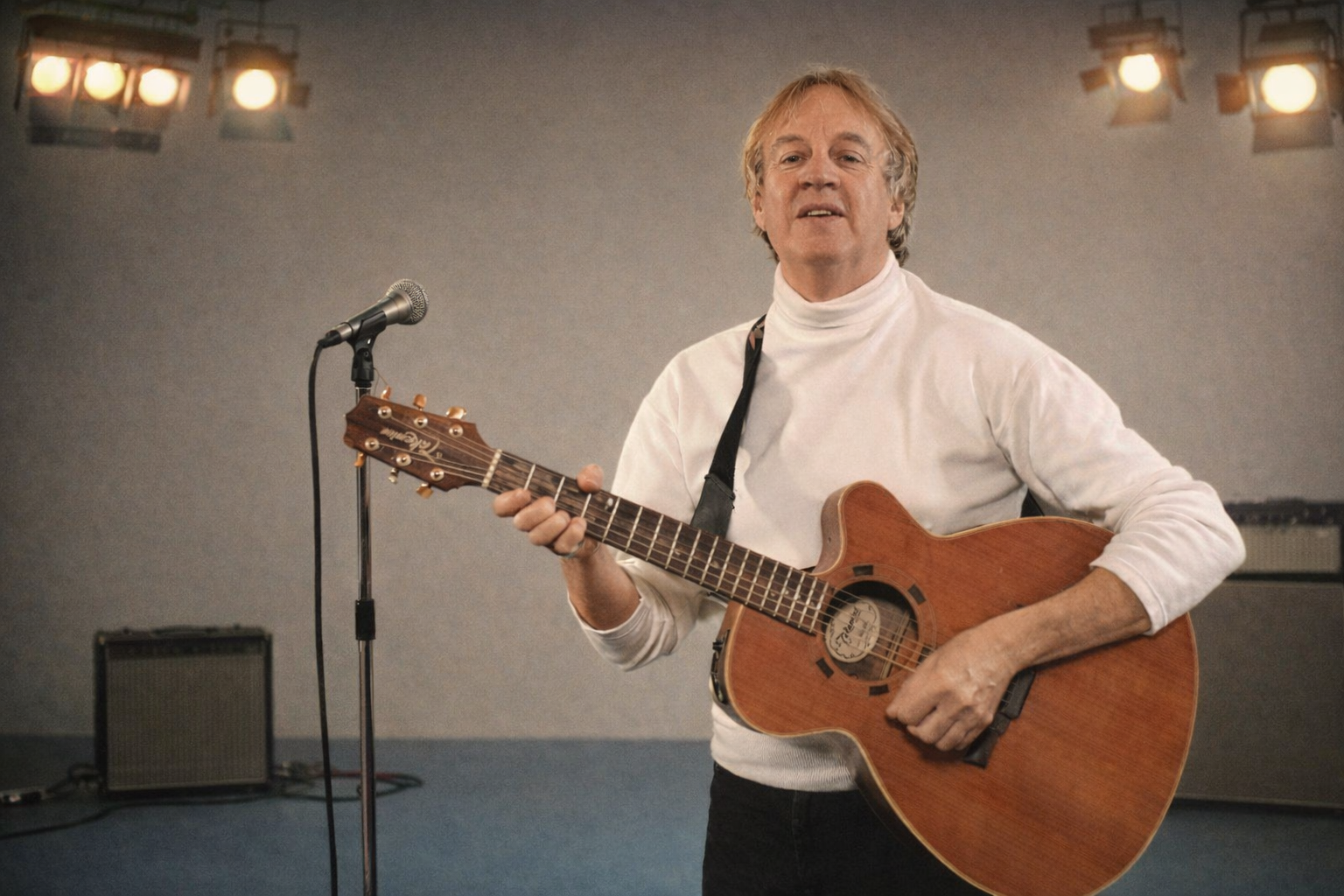 Ean J ('Waterloo') in studio colour.png