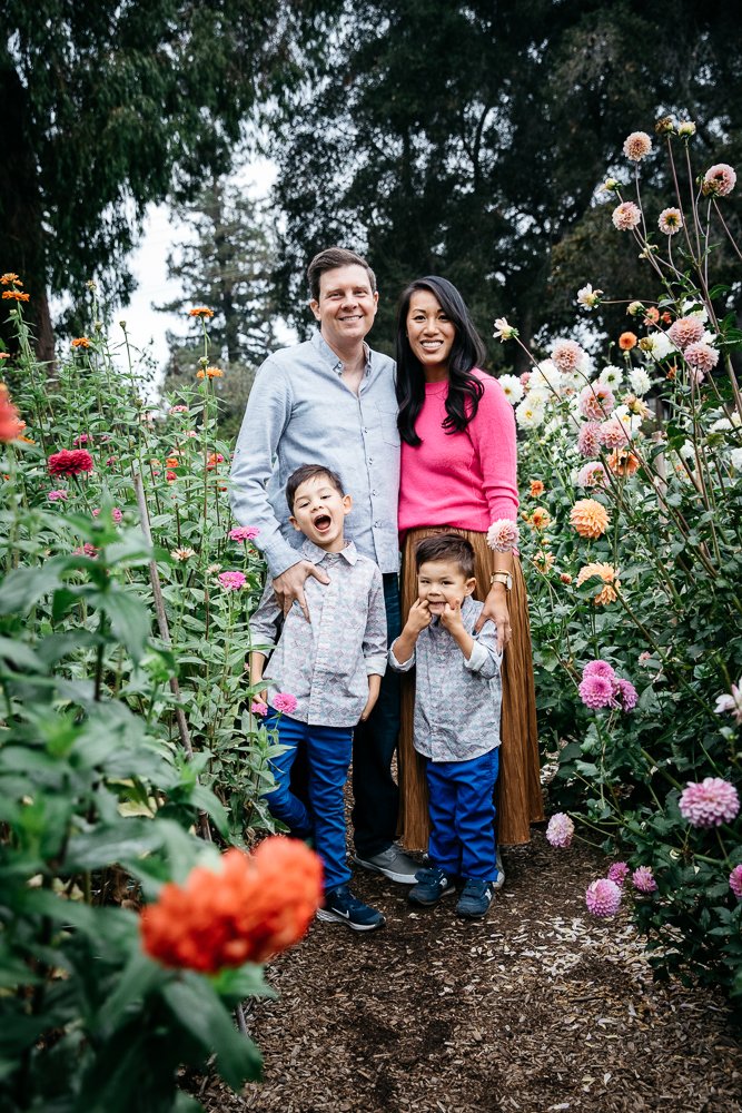 outdoor garden family photography session in Palo Alto, CA by Al