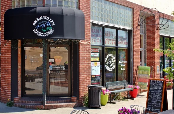 nicknwillys_storefront_2015.jpg