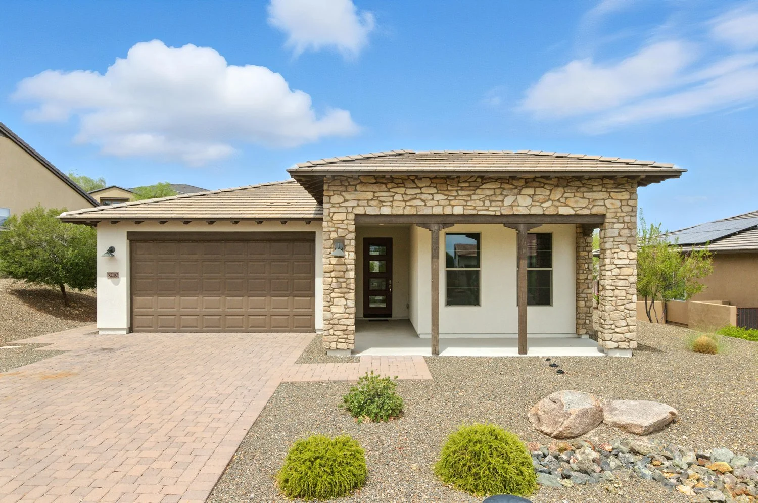 How Professional Photos Help Sell Homes Faster in Phoenix