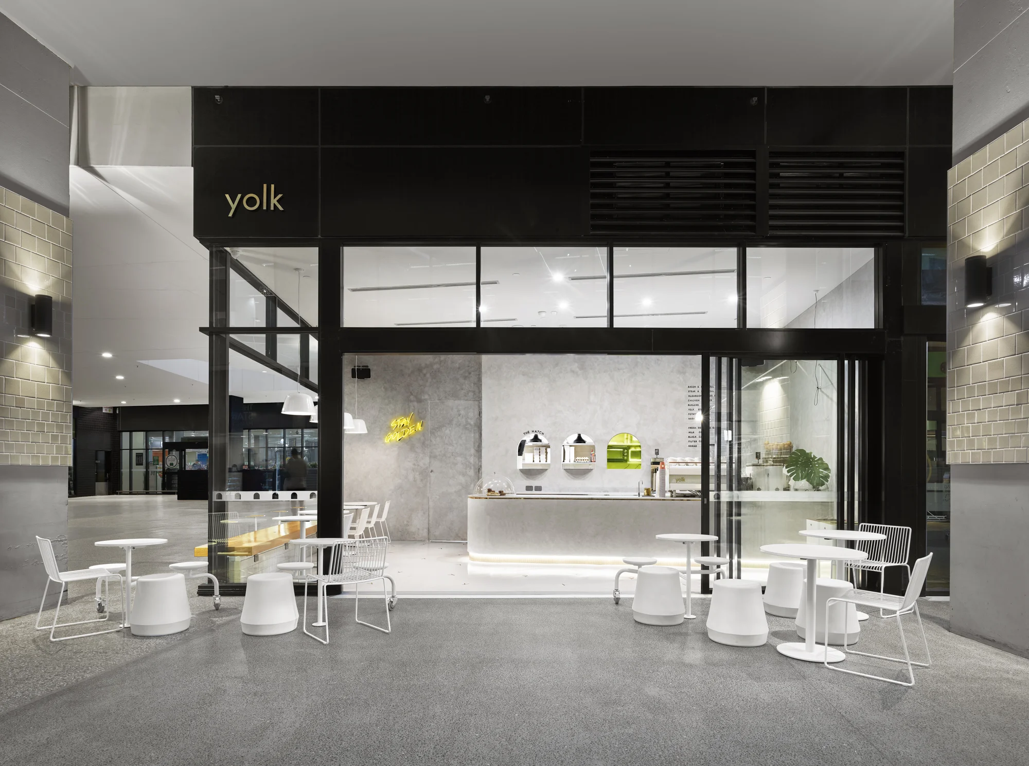 YOLK (c) FLORIAN GROEHN-1.jpg