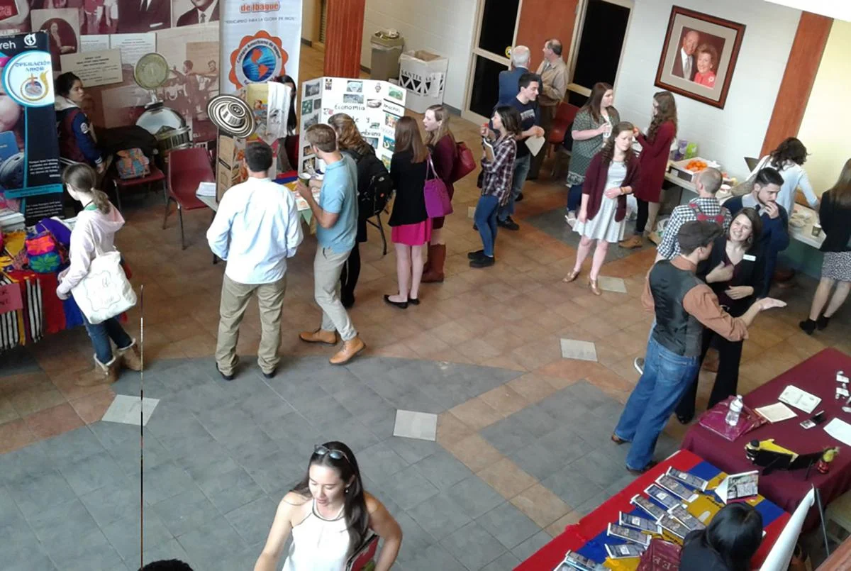 High school students exhibit poster presentations on Latin and Iberian studies in the lobby of Lee’s Humanities Center during the conference. Photo courtesy of the Lee University Public Relations office