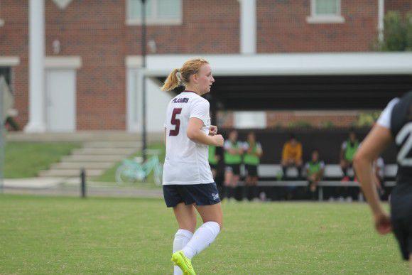 Freshman Nicole Blanchard Photo by Jaclyn De Vries