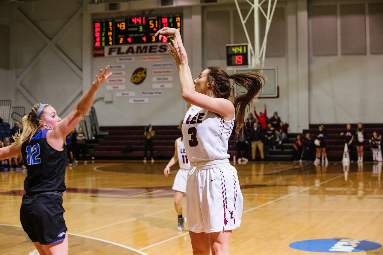 Women's basketball team begins new season with confidence