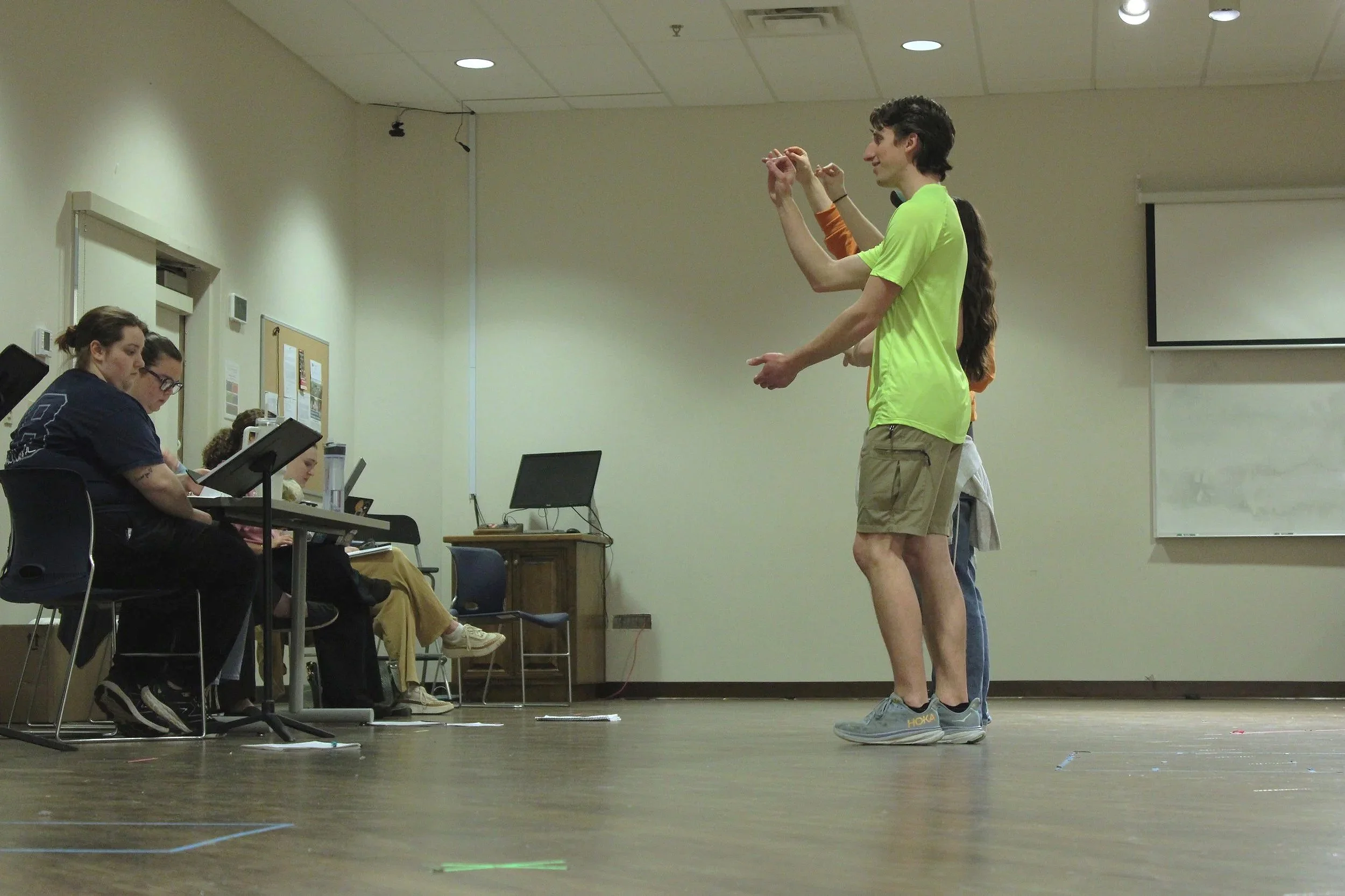 New theatre class brings hands-on design experience for students 