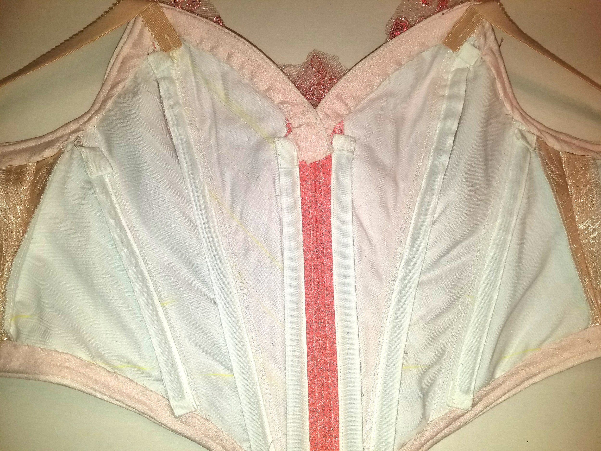  inside of bodice- Coutil cotton lining with steel boning 