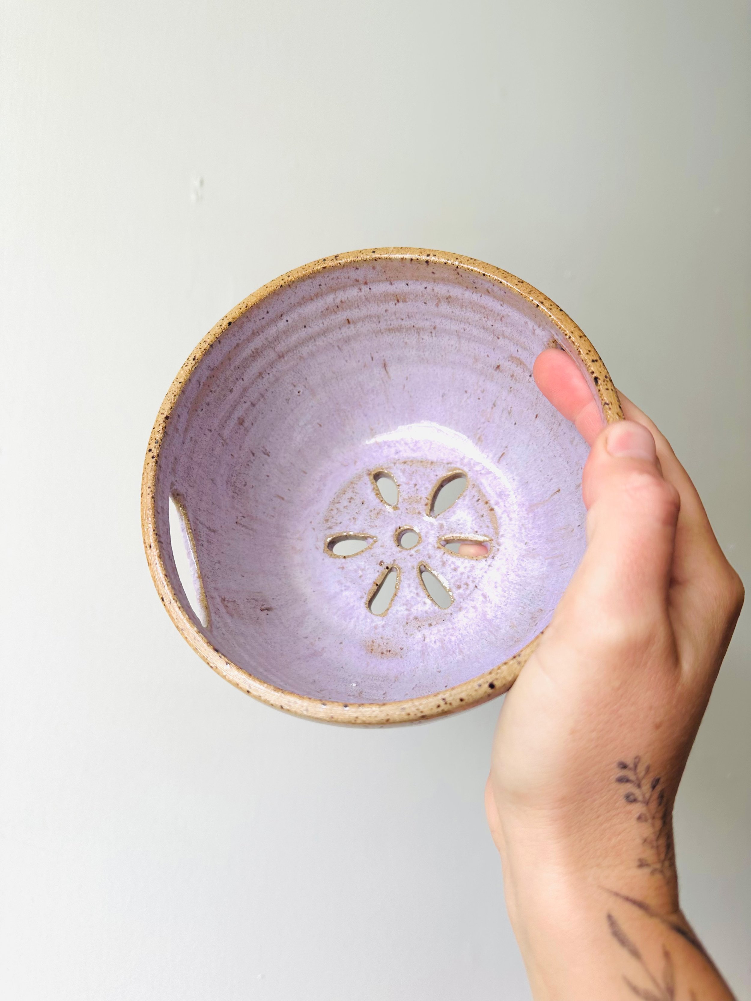 Inside-View-of-Lilac-Flower-Strainer-Bowl.jpg