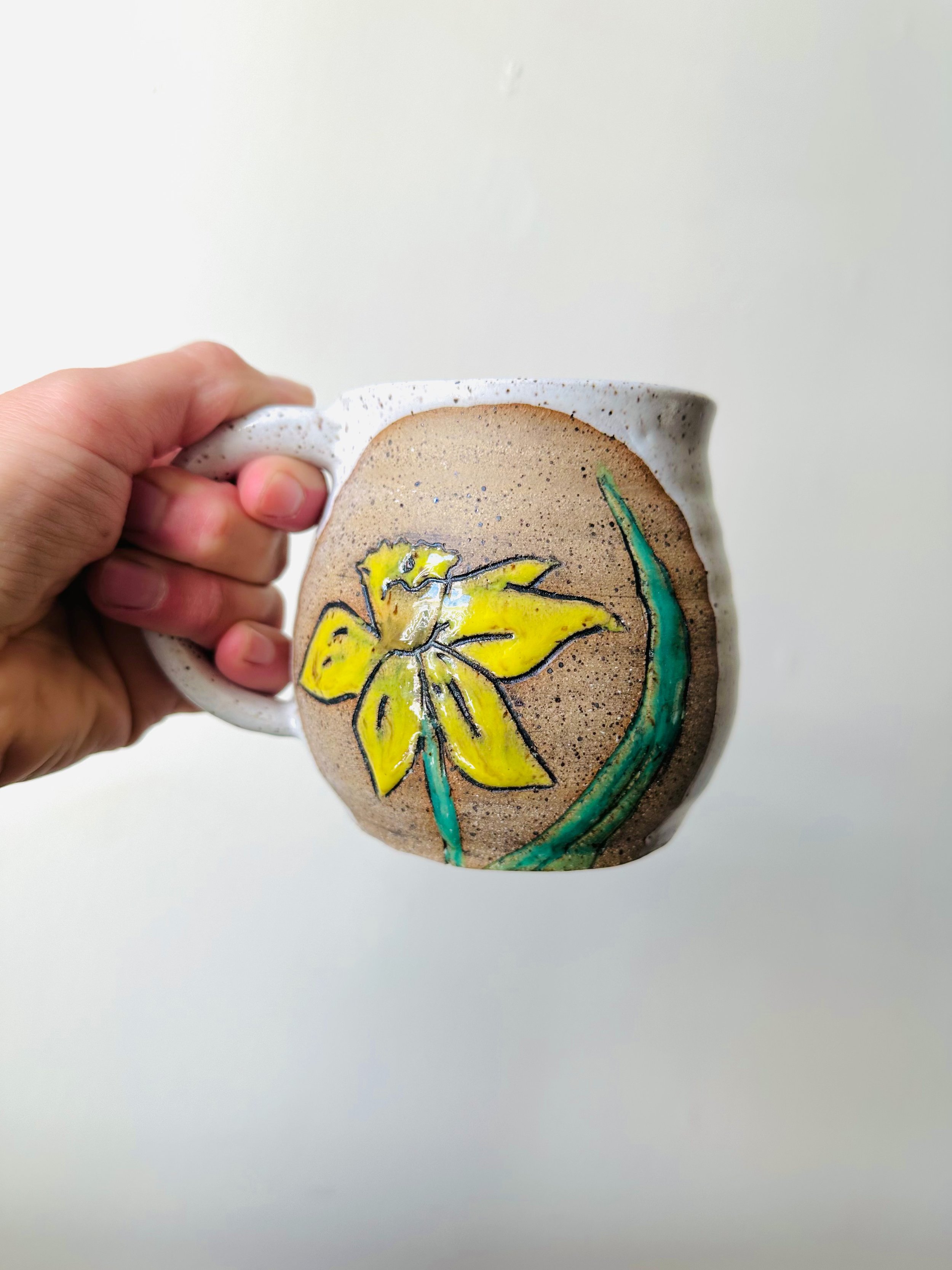 Detailed-View-of-Handmade-March-Birth-Flower-Mug.jpg