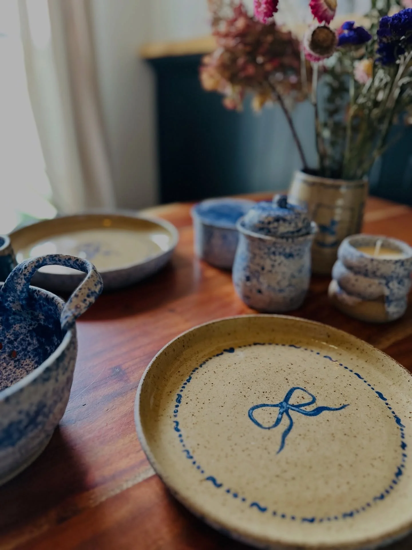 💙 Spring Collection 💙
✨ Mom&rsquo;s Kitchen Edition ✨ 

Coming to Gray Apple Market this weekend!
May 2 &amp; 3 | 8-5pm 

This is my first and last pop up for awhile and I can&rsquo;t wait to see you all!!! 

@grayapplemarket