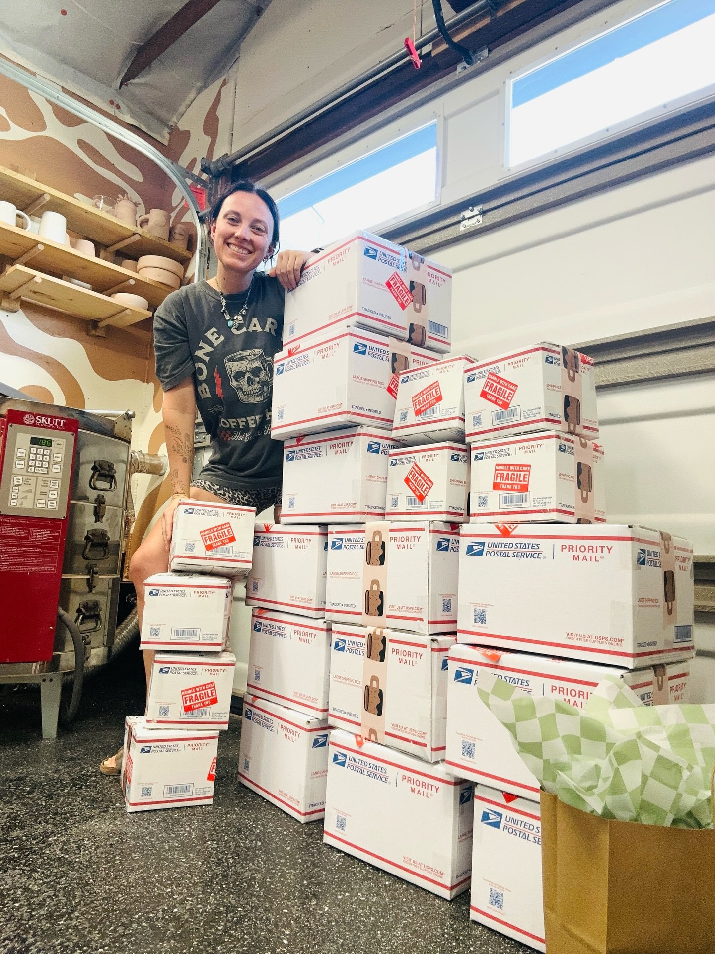 THANK YOU SO MUCH to all my Throne of Glass lovers for shopping my online collection! ❤️&zwj;🔥❤️&zwj;🔥❤️&zwj;🔥  This entire collection SOLD OUT!!!!!!!!! 🥹🥹🥹  WOW! I am so beyond grateful to be able to create collections like this that not only 