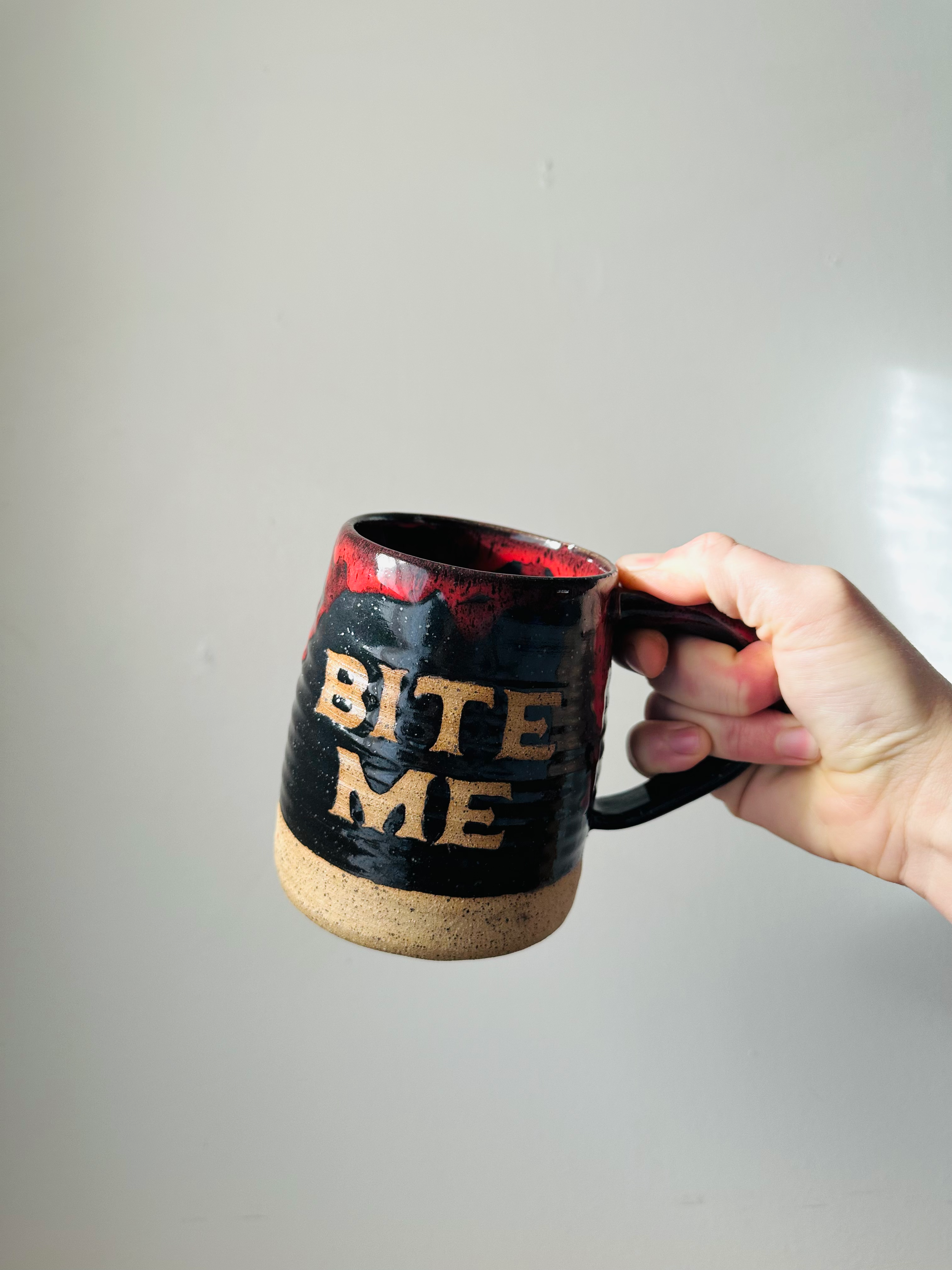 Handmade-Bite-Me-Bloody-Mug.png