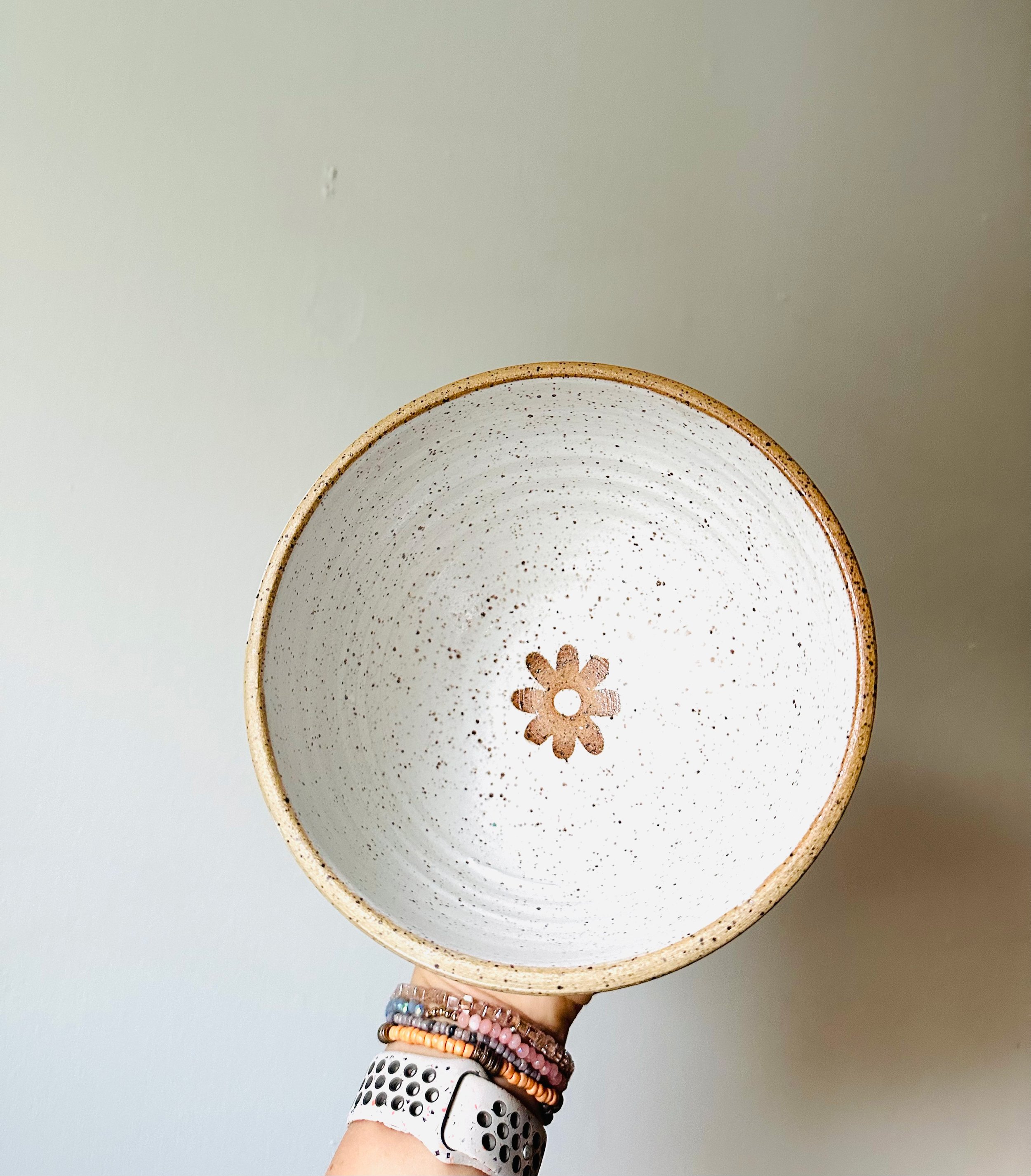 Top-View-of-White-Speckled-Daisy-Bowl.jpg