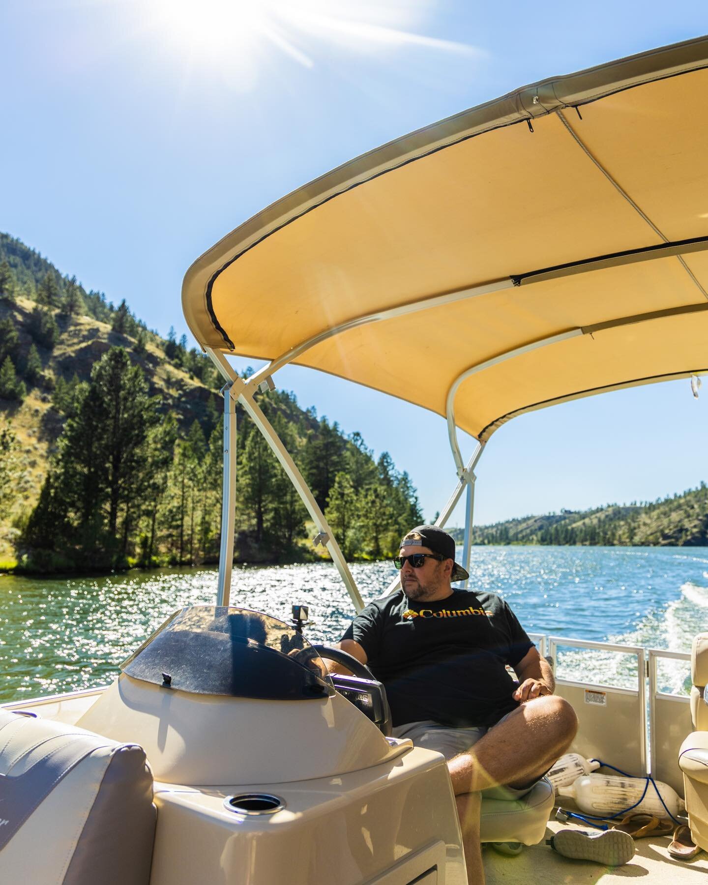 Slacked off yesterday y&rsquo;all I apologize. No worries though just got to Yellowstone and got some sick pics yesterday on the boat and around Helena, MT what do you think (also peep my parents model status rn they really did that)