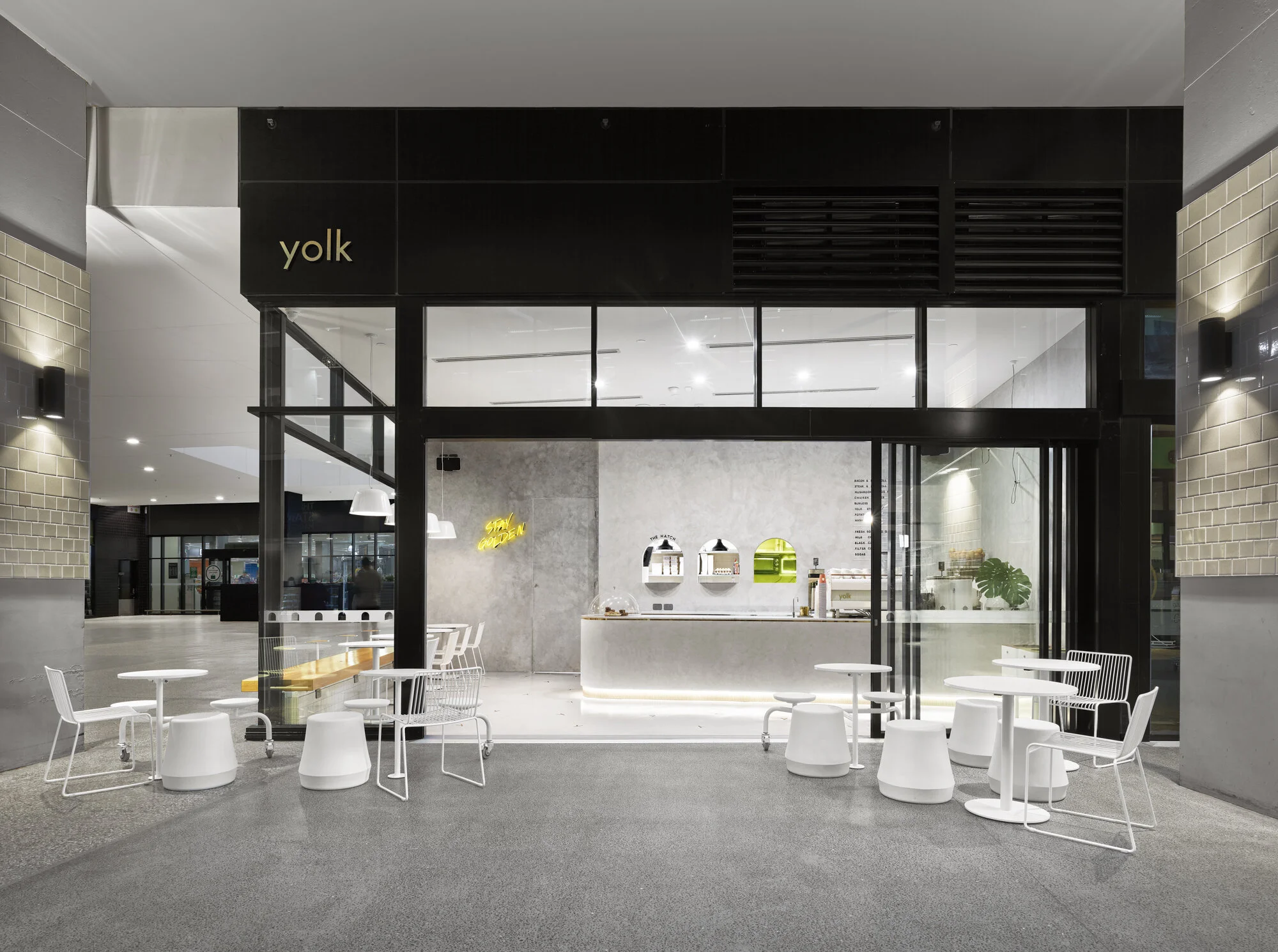 YOLK (c) FLORIAN GROEHN-1.jpg