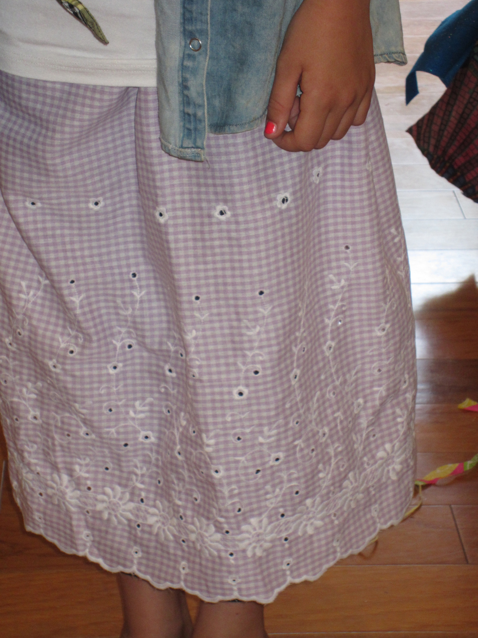  Long Lace Skirt 