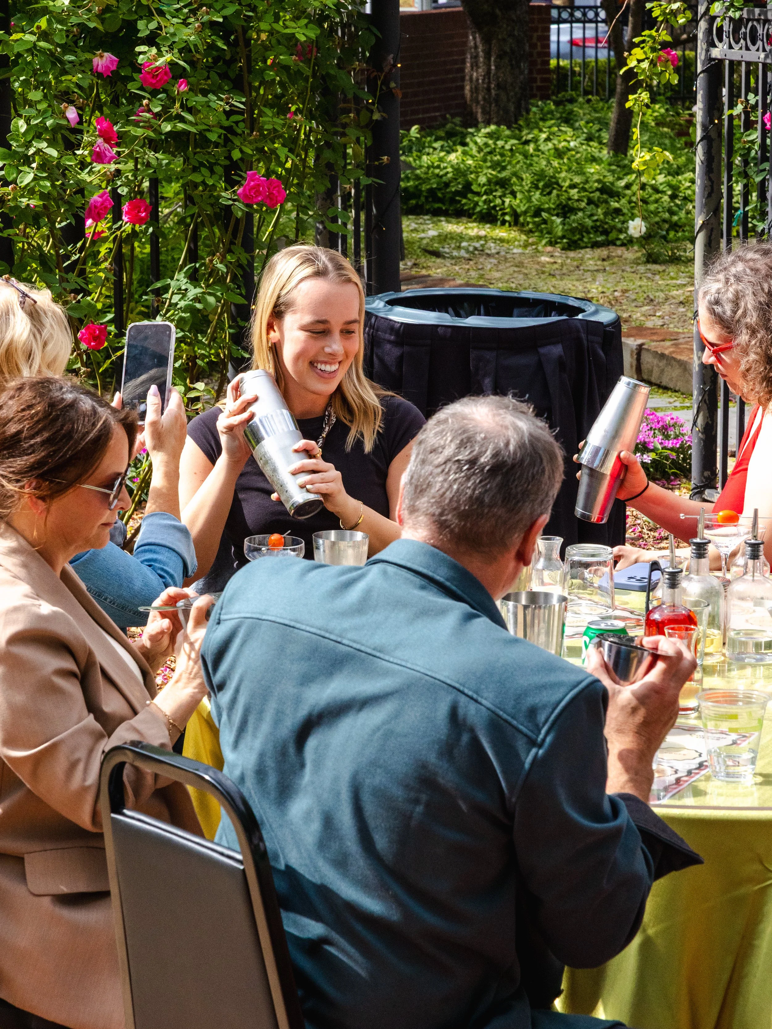 Walton Arts Center / Cocktails in the Garden
