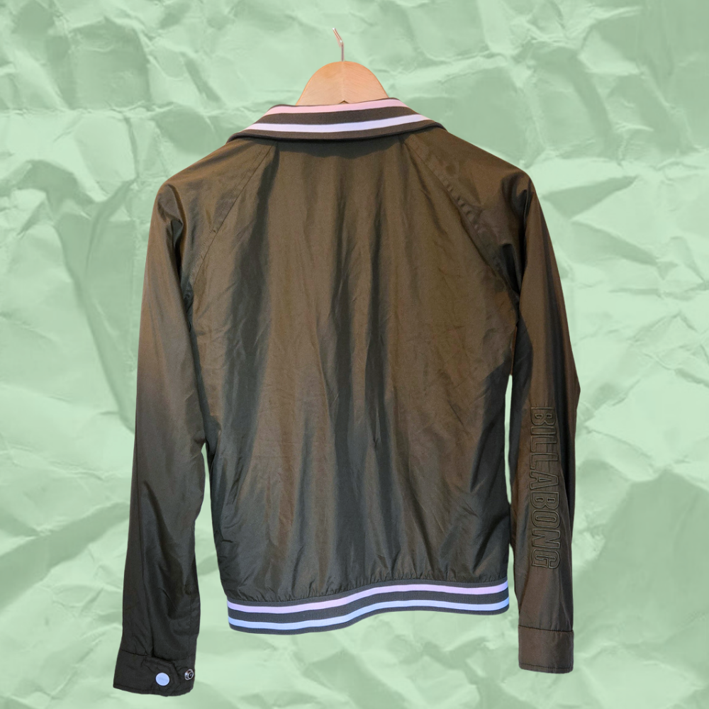 Billabong Back.png