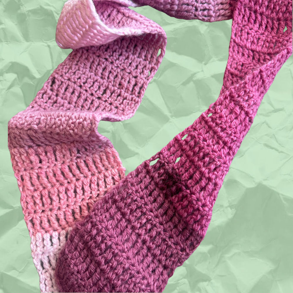 Pink block stripe scarf d.png