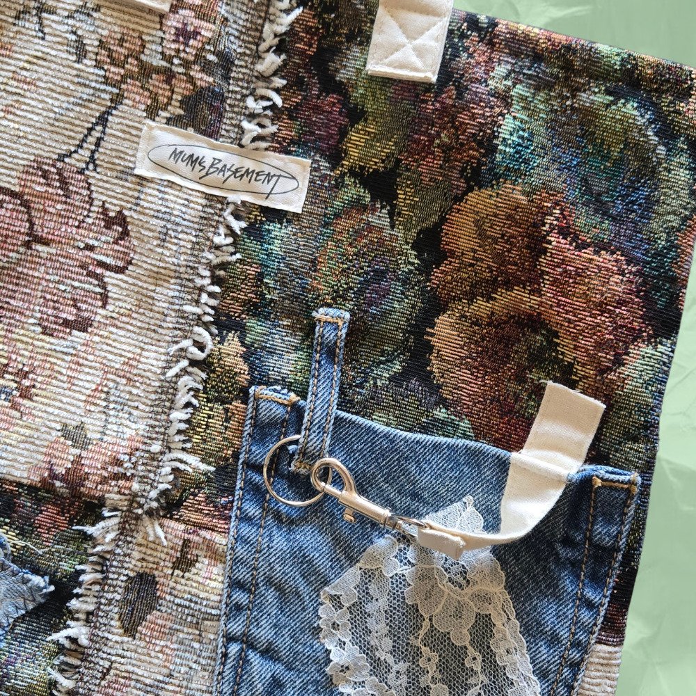 Mum's Basement Tapestry d.png