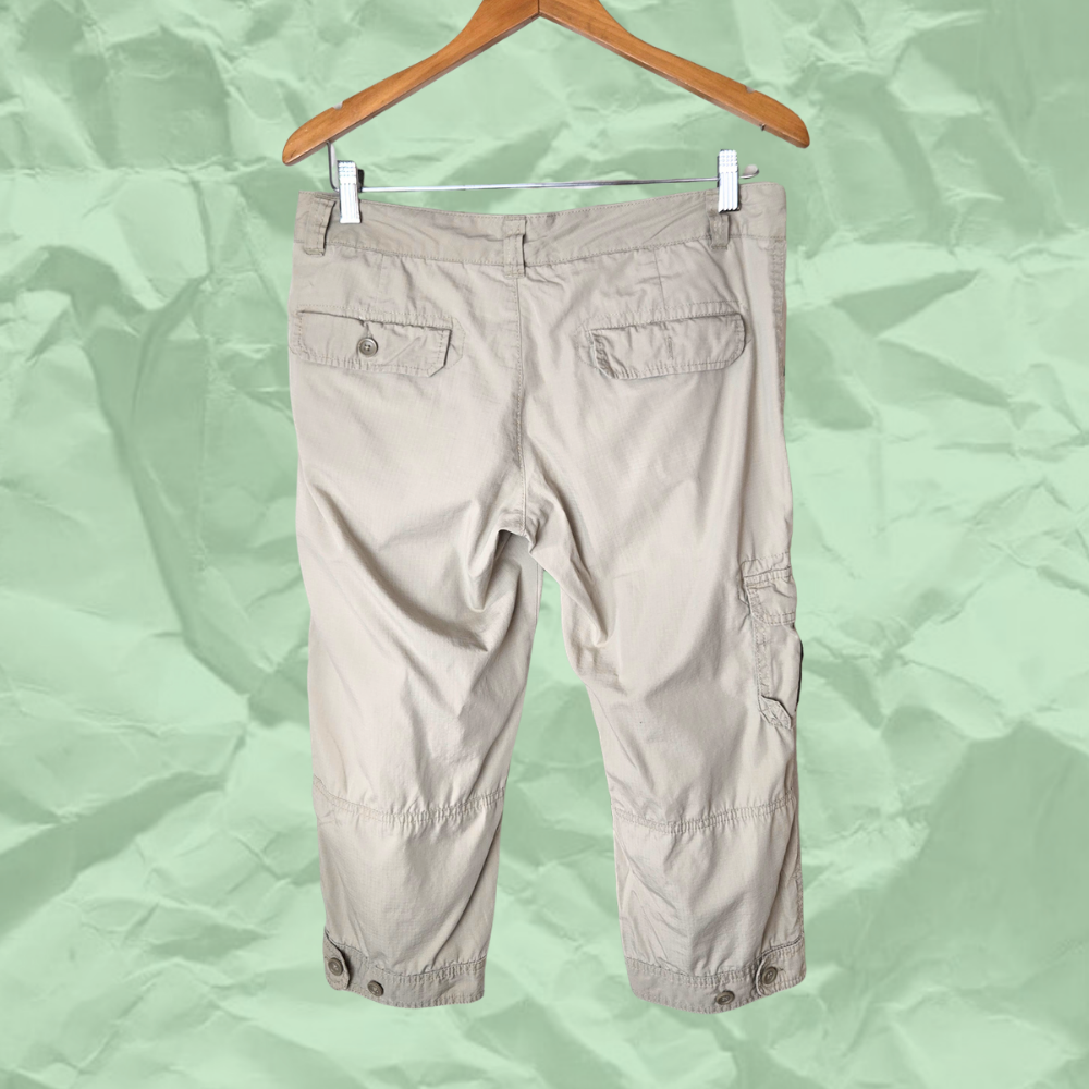 nike capris b.png