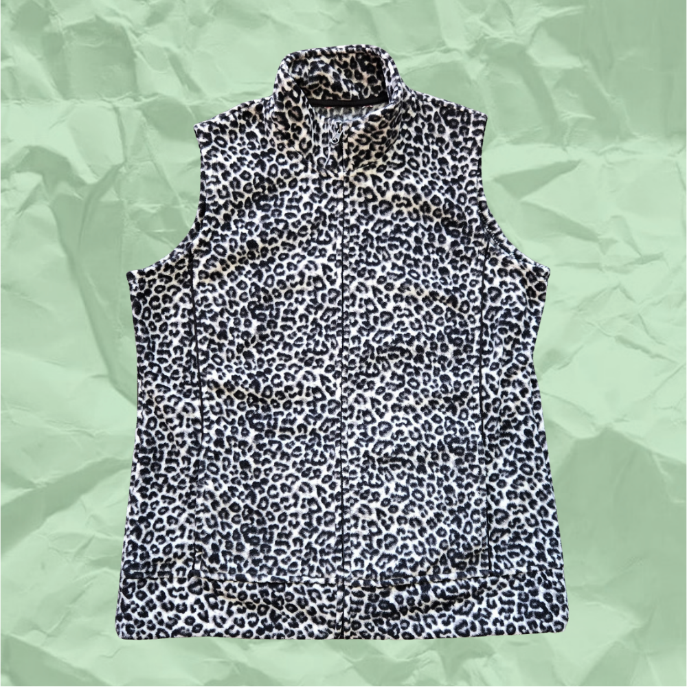 Leopard Vest f.png