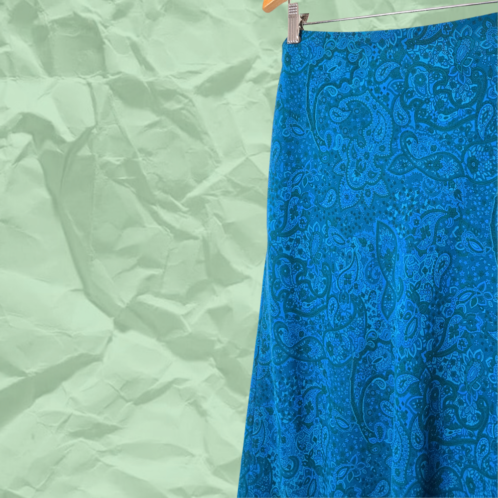 Blue Paisley d.png