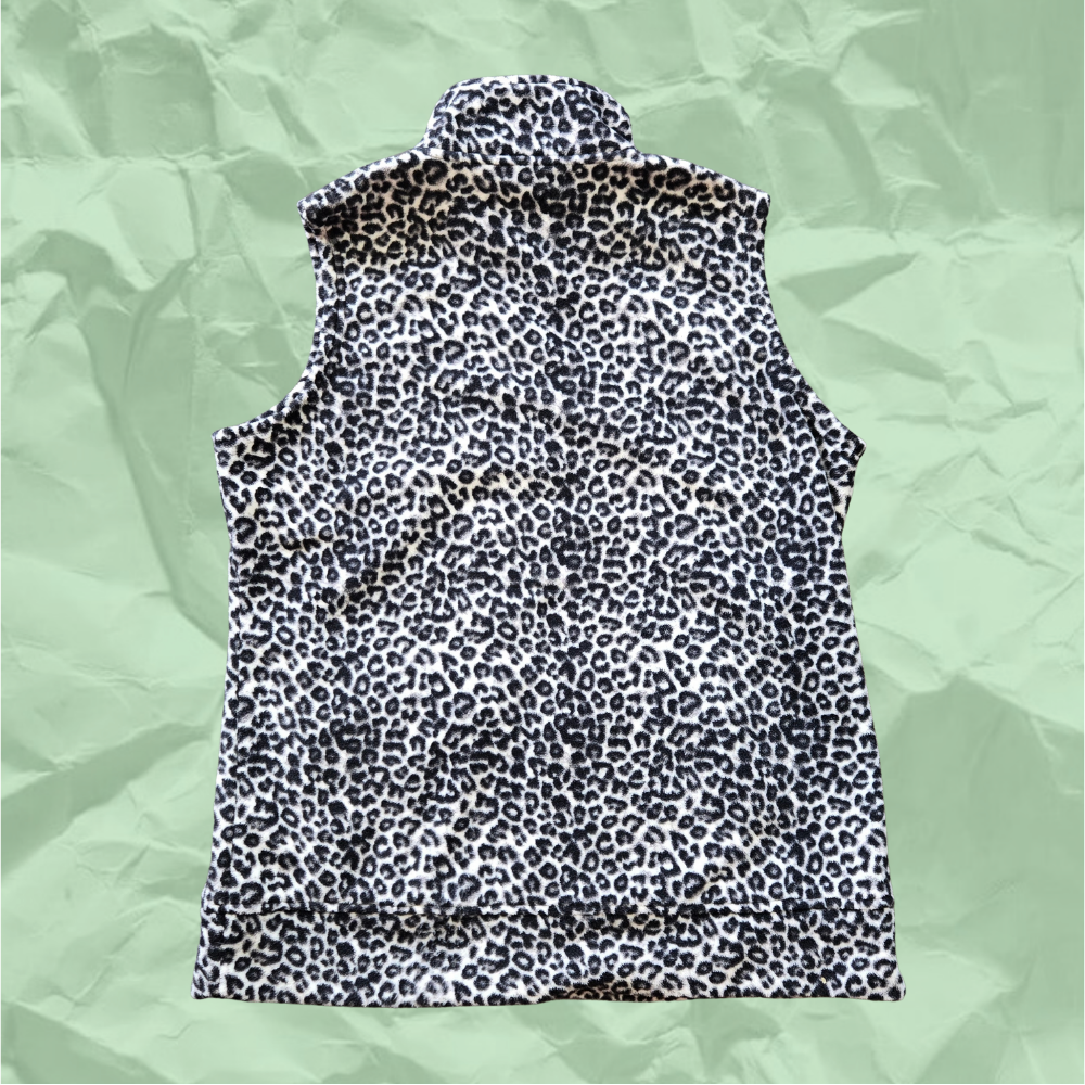 Leopard Vest b.png