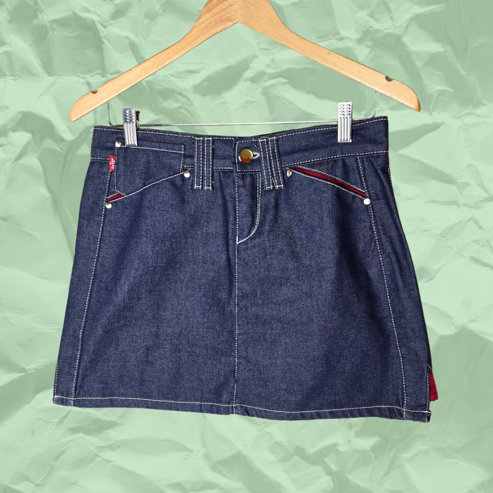 Levis mini f.png