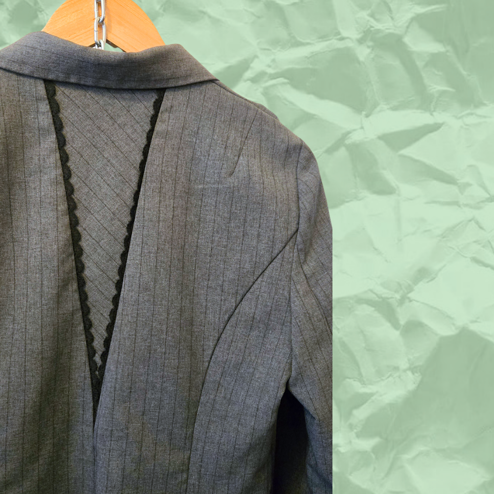 Stax blazer details back.png