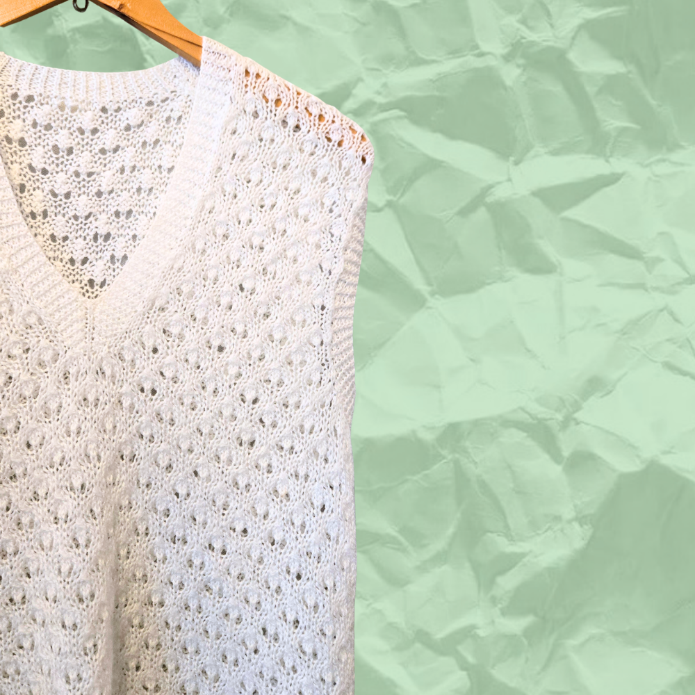 White vest details.png