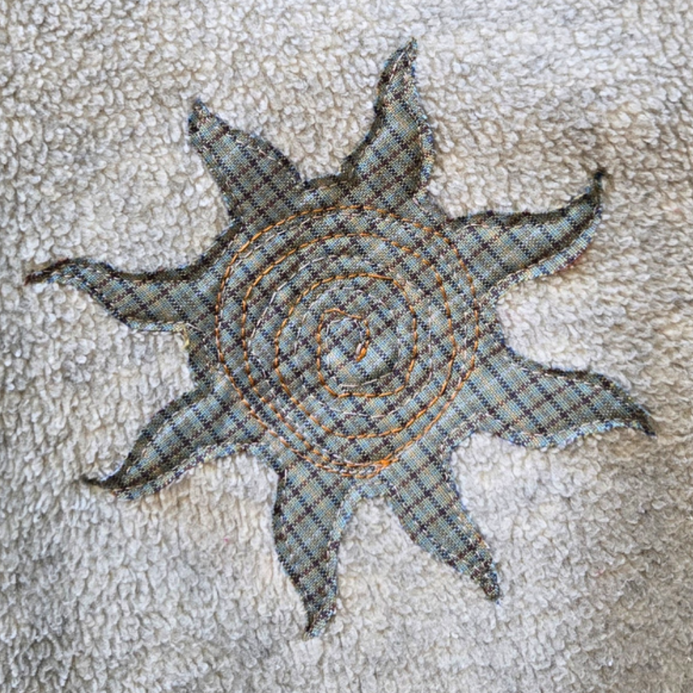 Sun Patchwork fleece d.png
