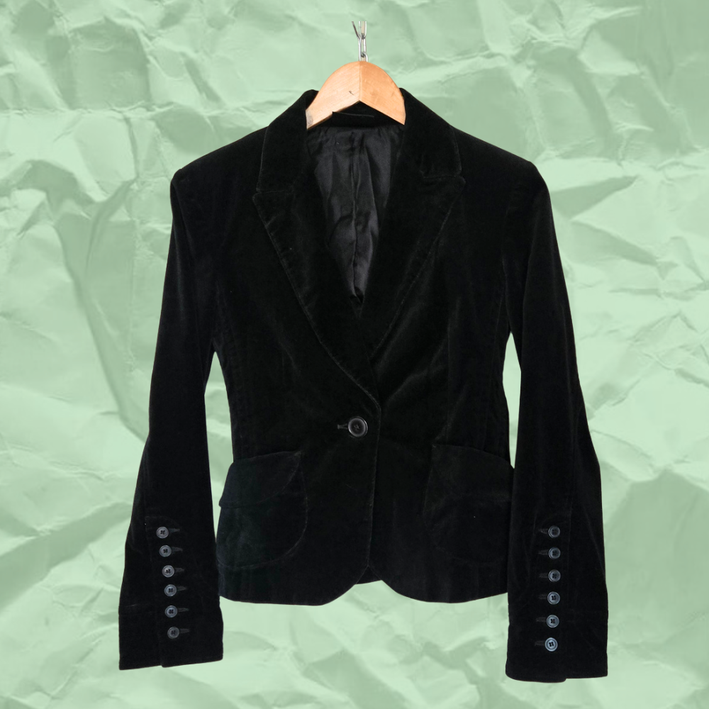 Velvet Jacket front.png