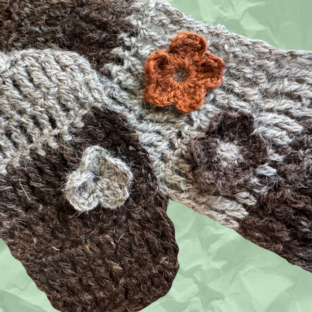 Brown flower scarf d.png