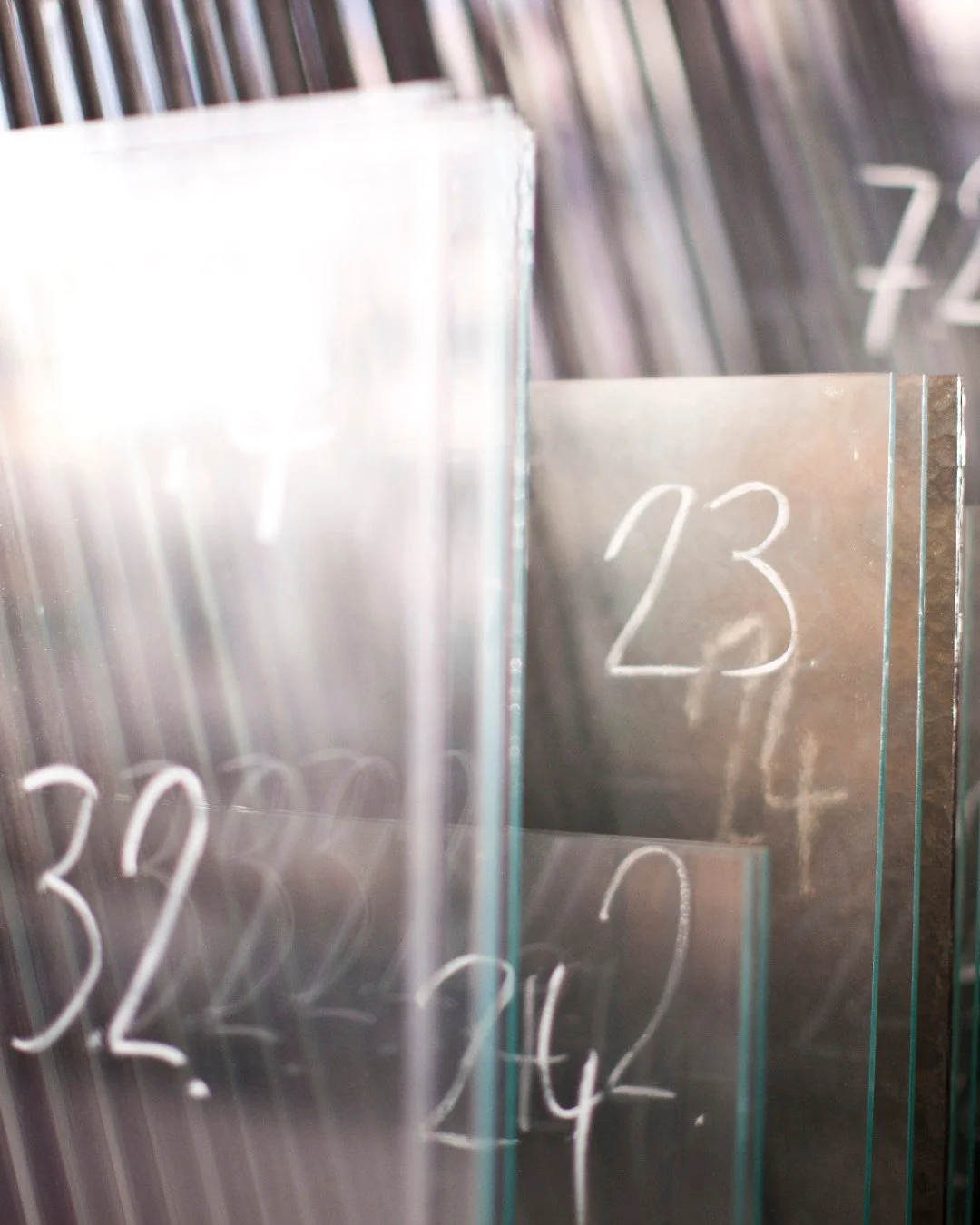 Wir sind zur&uuml;ck! 👋

Unser Betriebsurlaub ist vorbei und wir freuen uns, wieder f&uuml;r dich da zu sein.

In unserer Isolierglasproduktion und Glasschleiferei laufen die Maschinen wieder. Wir fertigen Glas nach Ma&szlig; und sorgen f&uuml;r ein