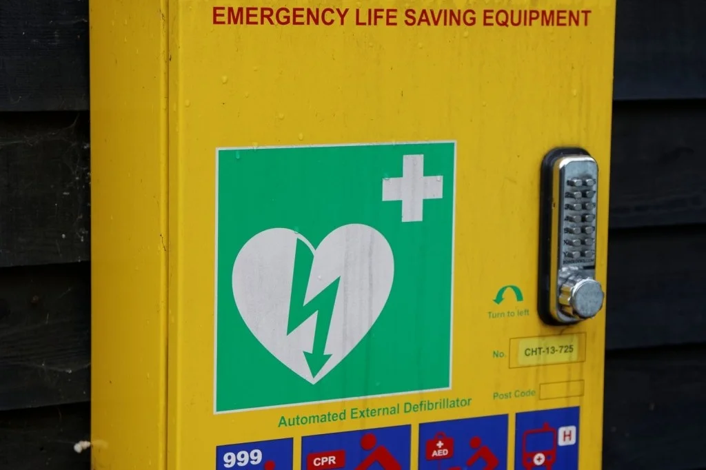 Crowdfunding for a 24/7 Defibrillator.