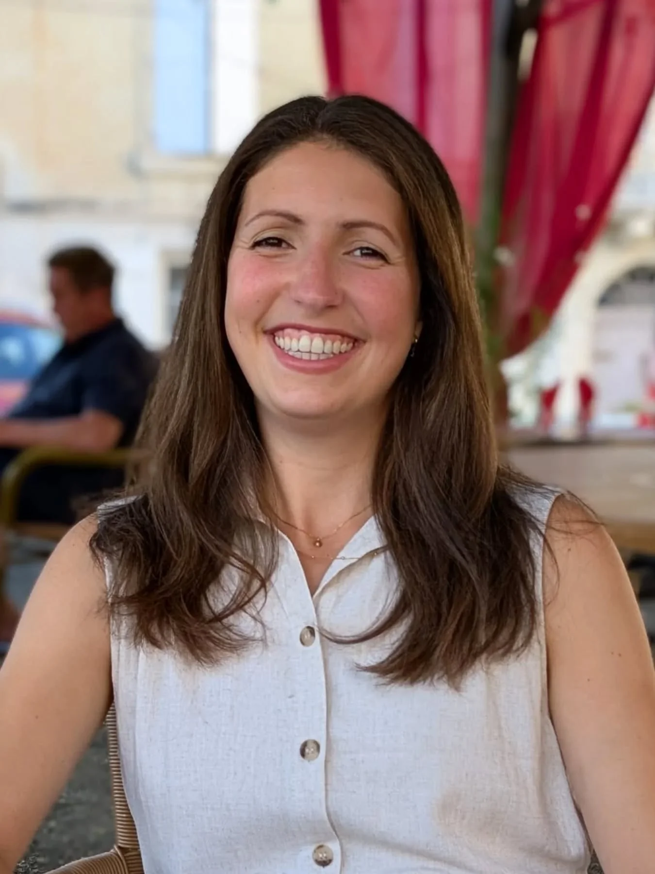 Hello 👋 

I thought I'd reintroduce myself here because I haven't been all that present on socials since having my baby! 

I'm Ellen, I'm 31, and I live in Winchester 🏡

I am a full-time Cognitive Behavioural Therapist with the NHS and work part-ti