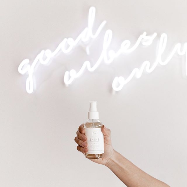 Have you tried and loved our Shine Body Oil? Leave a ☀️ emoji in the comments if you have!

And if you haven&rsquo;t, what are you waiting for? It&rsquo;s the best self-care at home and on the go product you will ever have.

Taking care of your skin 