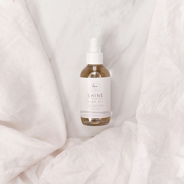 Meet Shine, our must-have Body Oil. If you&rsquo;ve been to Luv, you know we use this every time. It gives you an amazing glow and we are obsessed with it.

Shine is a masterful blend of carrier and essential oils that provide a dose of hydration and